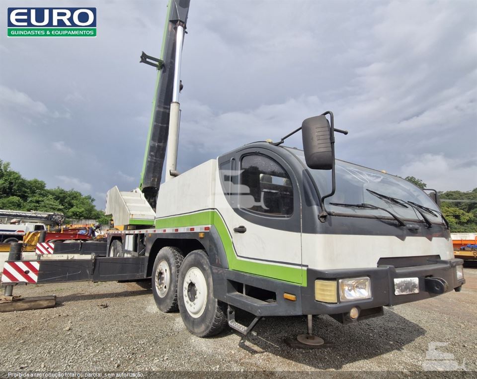Guindaste Zoomlion QY70V