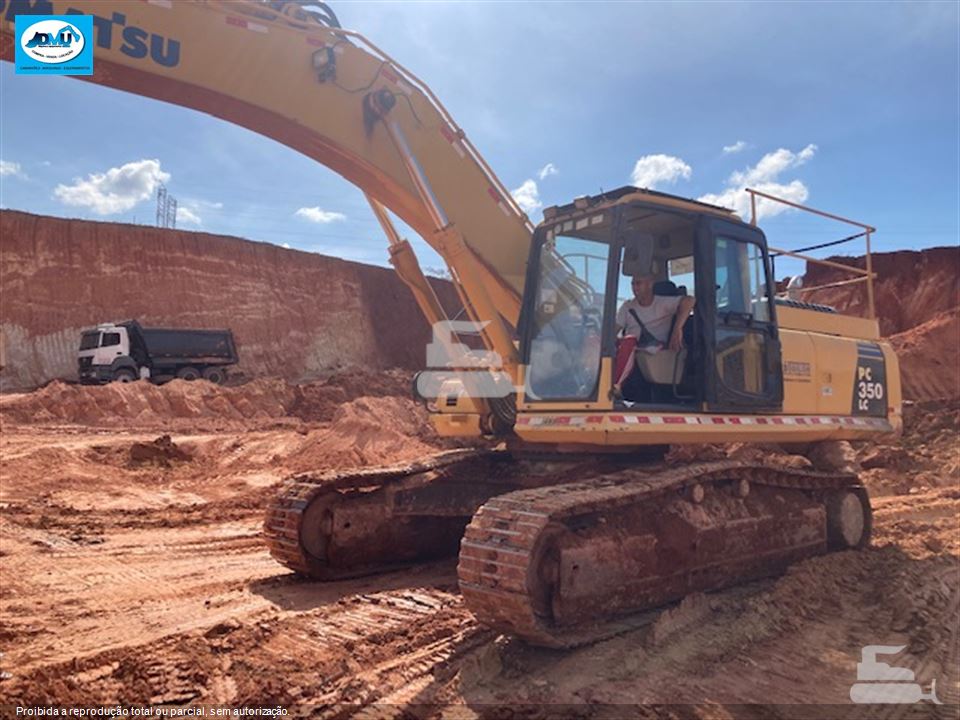 Escavadeira Komatsu PC350