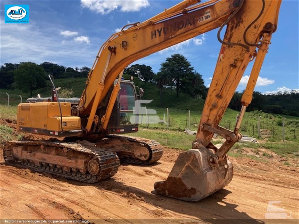 Escavadeira Hyundai R210LC-7
