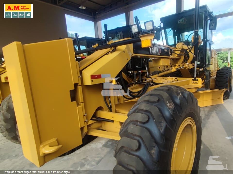 Motoniveladora Caterpillar 140K
