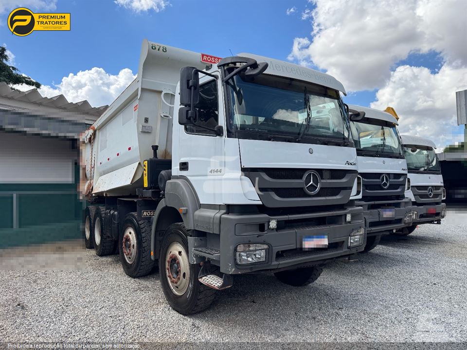Caminhão Mercedes-Benz Axor 4144 K 8x4 2p (diesel