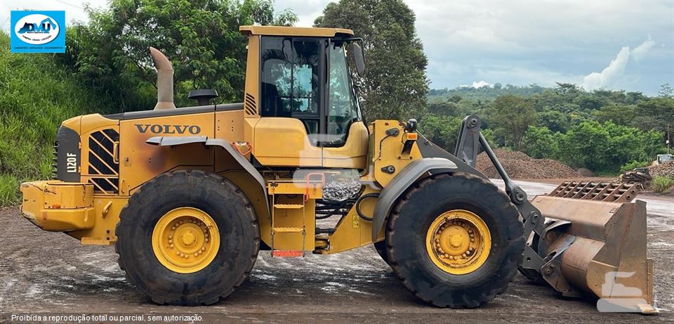 Pá Carregadeira Volvo L120 F