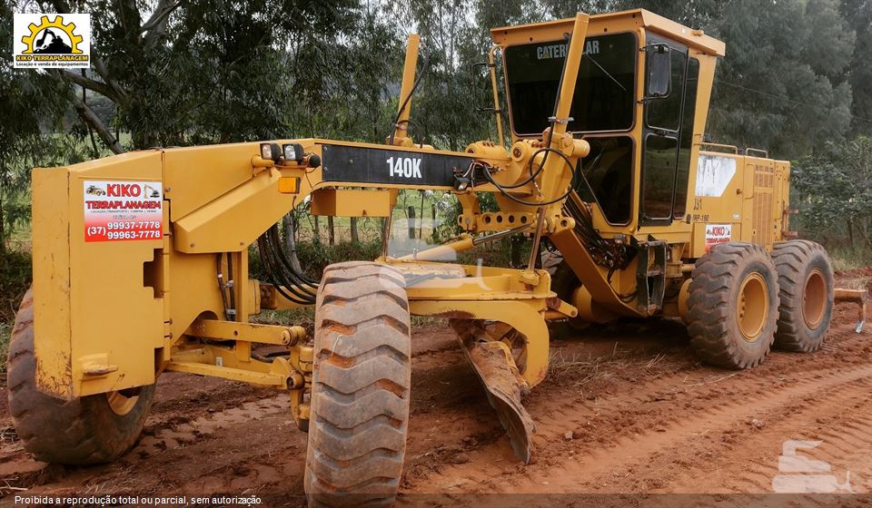 Motoniveladora Caterpillar 140K