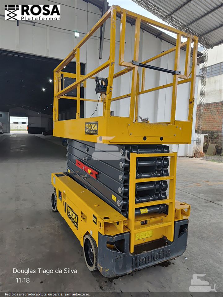 Plataforma Aérea (Elevatória) Haulotte Compact 14