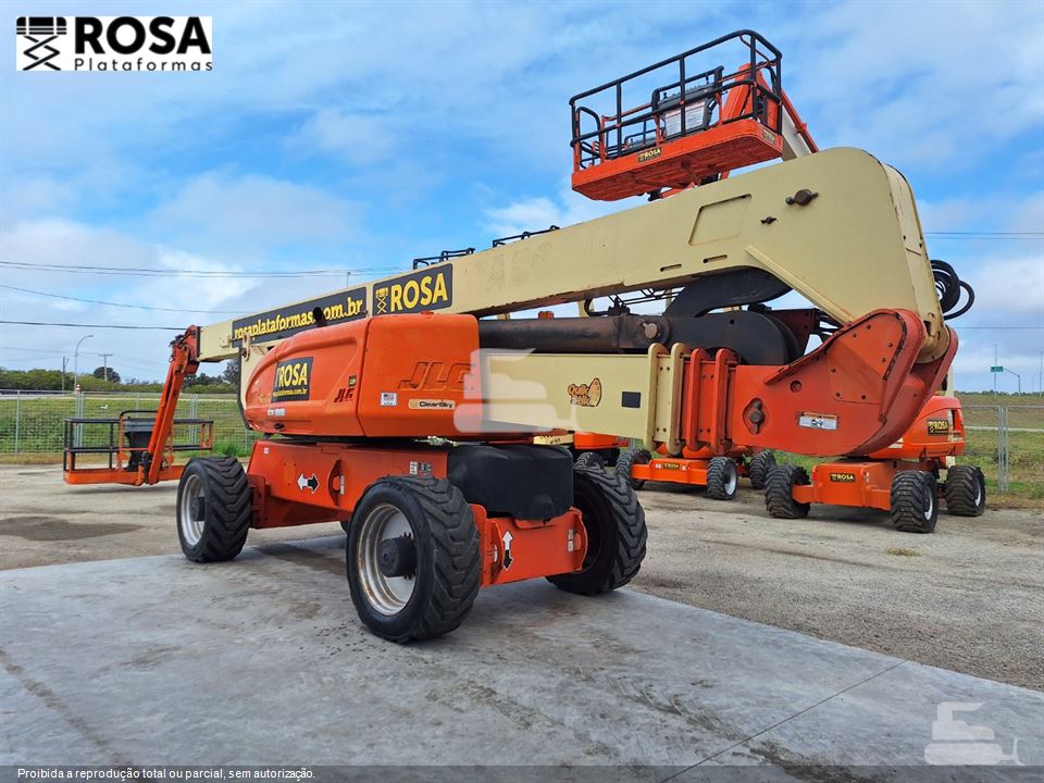 Plataforma Aérea (Elevatória) JLG 1250 AJP