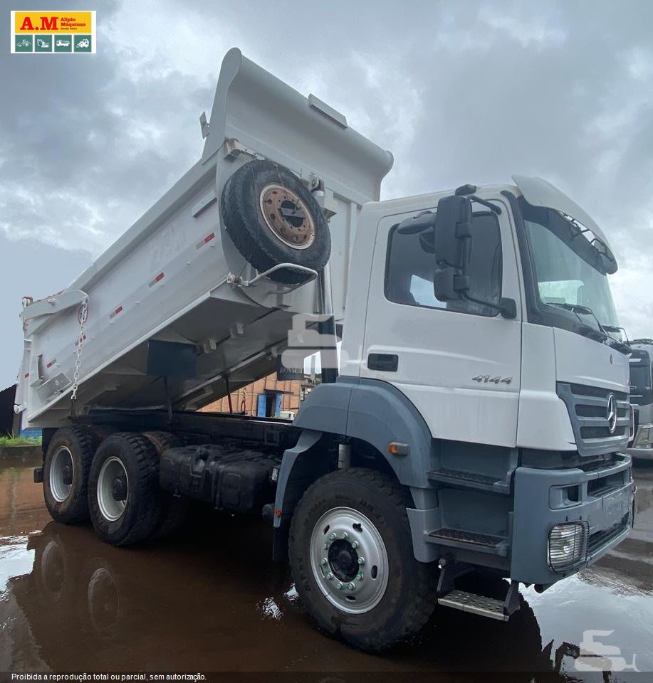 Caminhão Mercedes-Benz Axor 4144 K 6x4 2p (diesel)