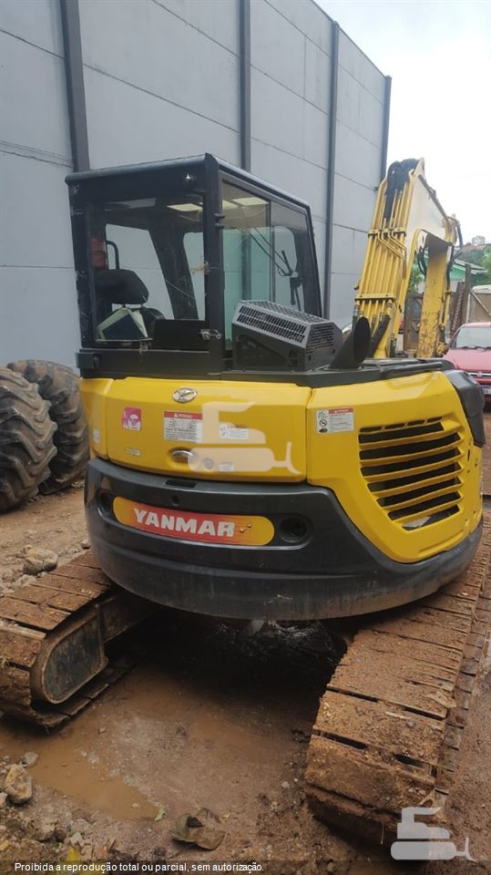 Mini-Escavadeira Yanmar Vio80