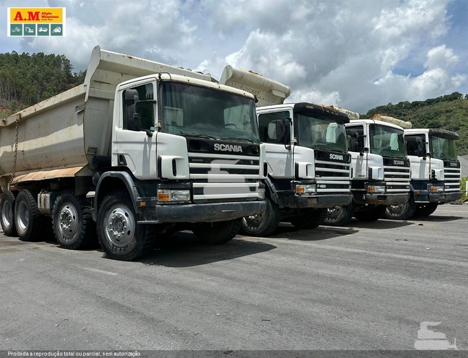 Caminhão Scania P-420 B 8X4 2P (DIESEL)