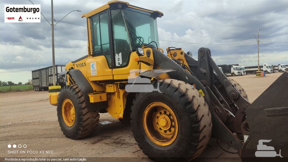 Pá Carregadeira Volvo L60F