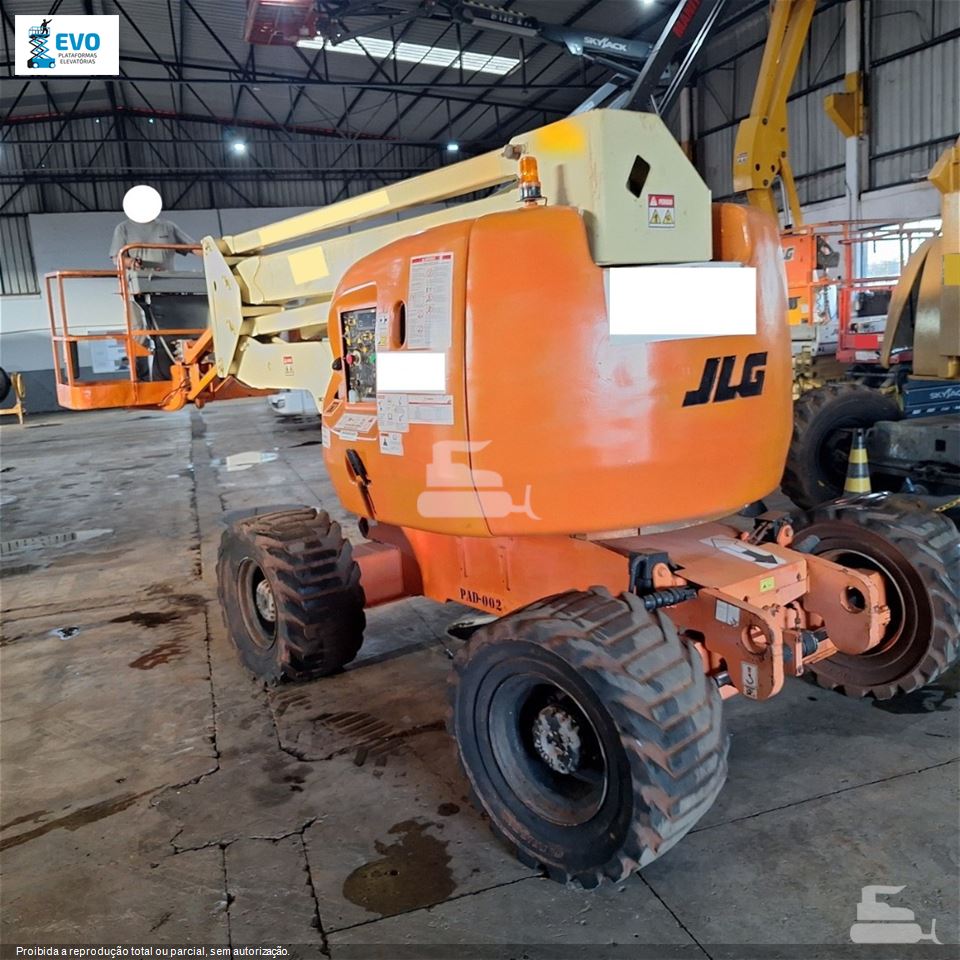 Plataforma Aérea (Elevatória) JLG 450 AJ
