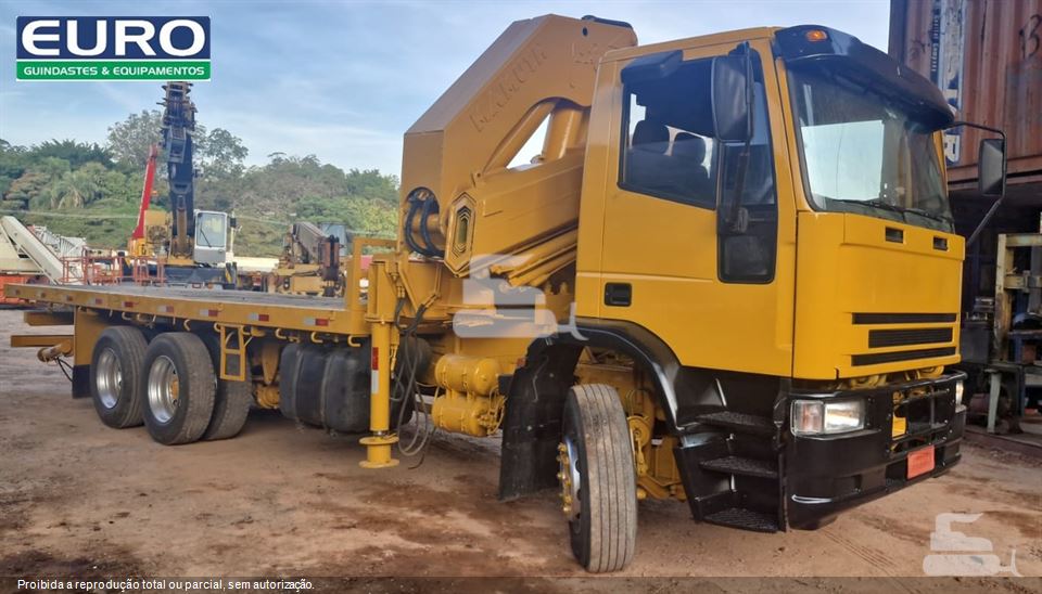 Caminhão Iveco EUROCARGO 230-E24 3-Eixos 2p (diesel)