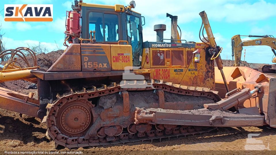 Trator de Esteira Komatsu D155