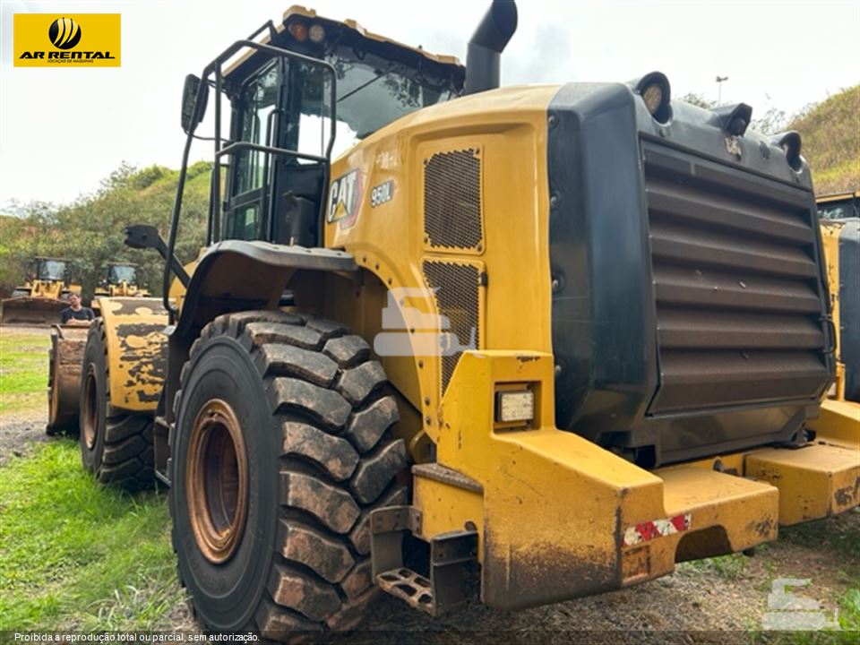 Pá Carregadeira Caterpillar 950L
