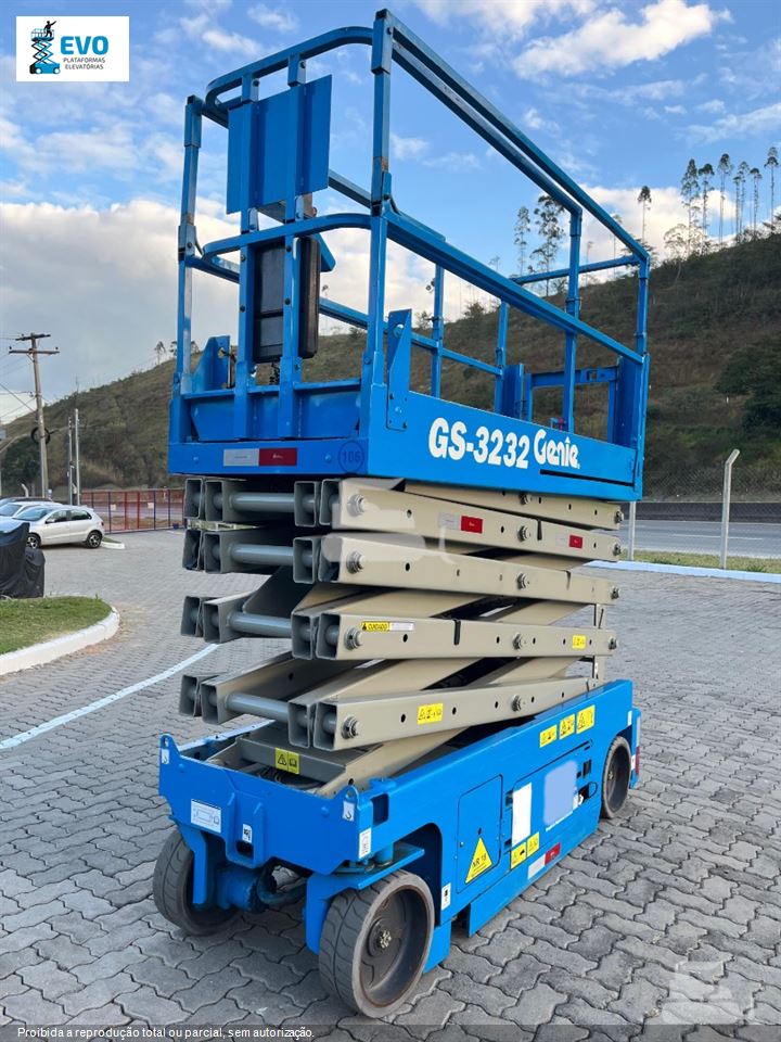 Plataforma Aérea (Elevatória) Genie GS 3232