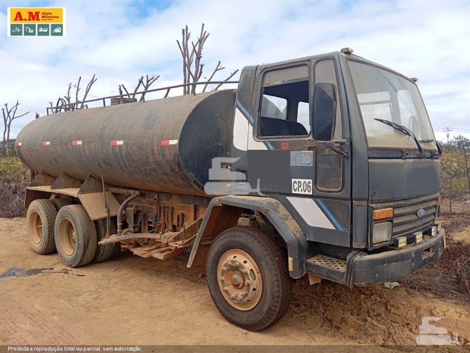 Caminhão Ford CARGO 1618 T 3-Eixos 2p (diesel)