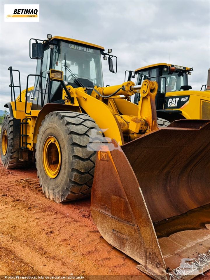 Pá Carregadeira Caterpillar 966H