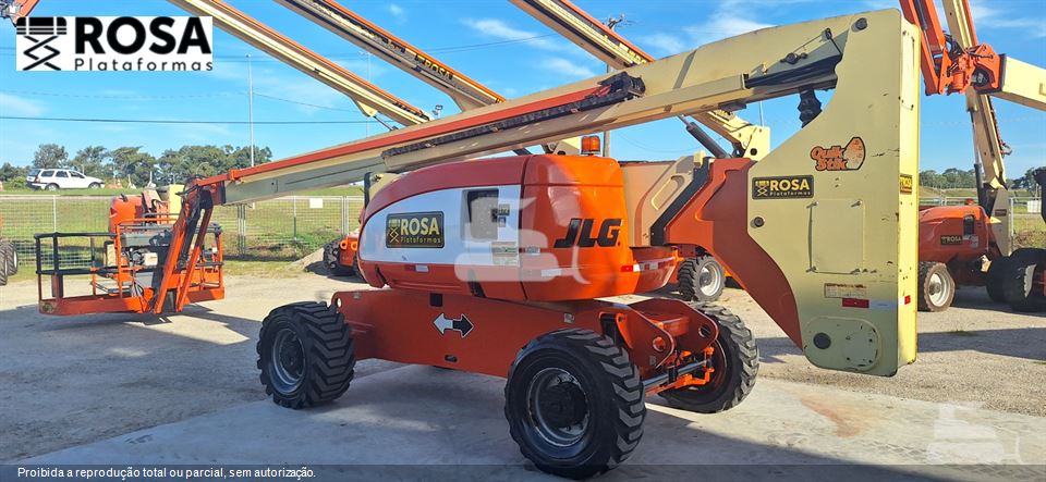 Plataforma Aérea (Elevatória) JLG 800 AJ