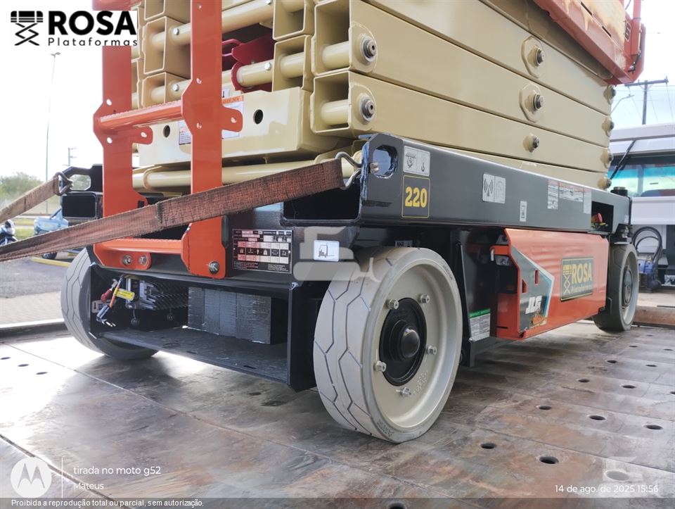 Plataforma Aérea (Elevatória) JLG 3246ES