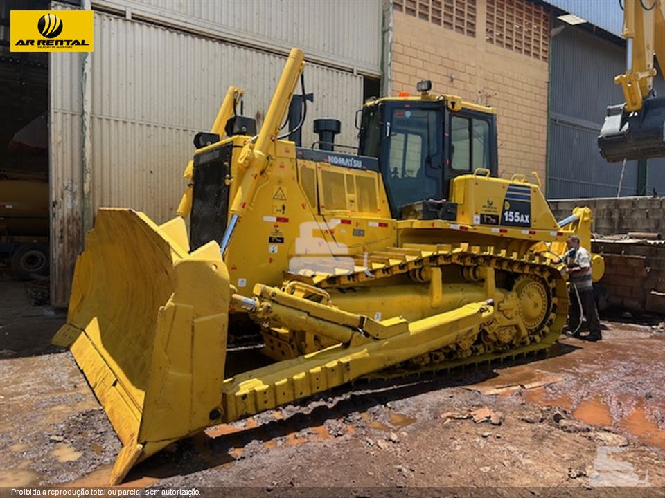 Trator de Esteira Komatsu D155