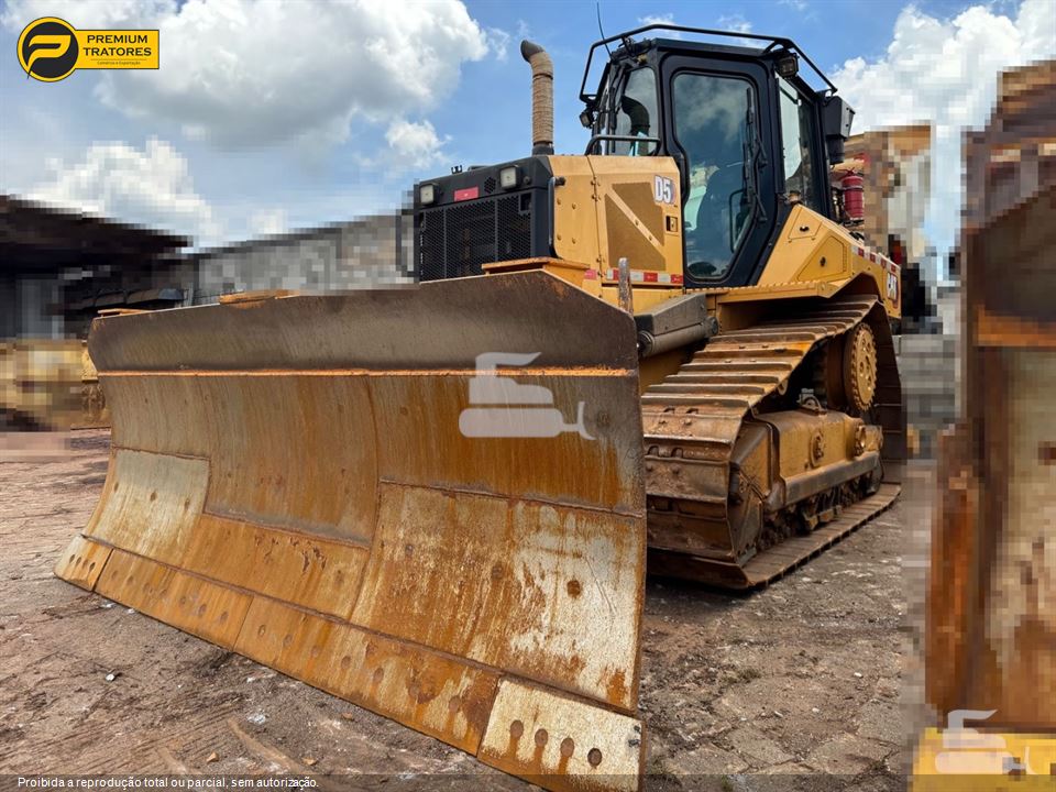 Trator de Esteira Caterpillar D5