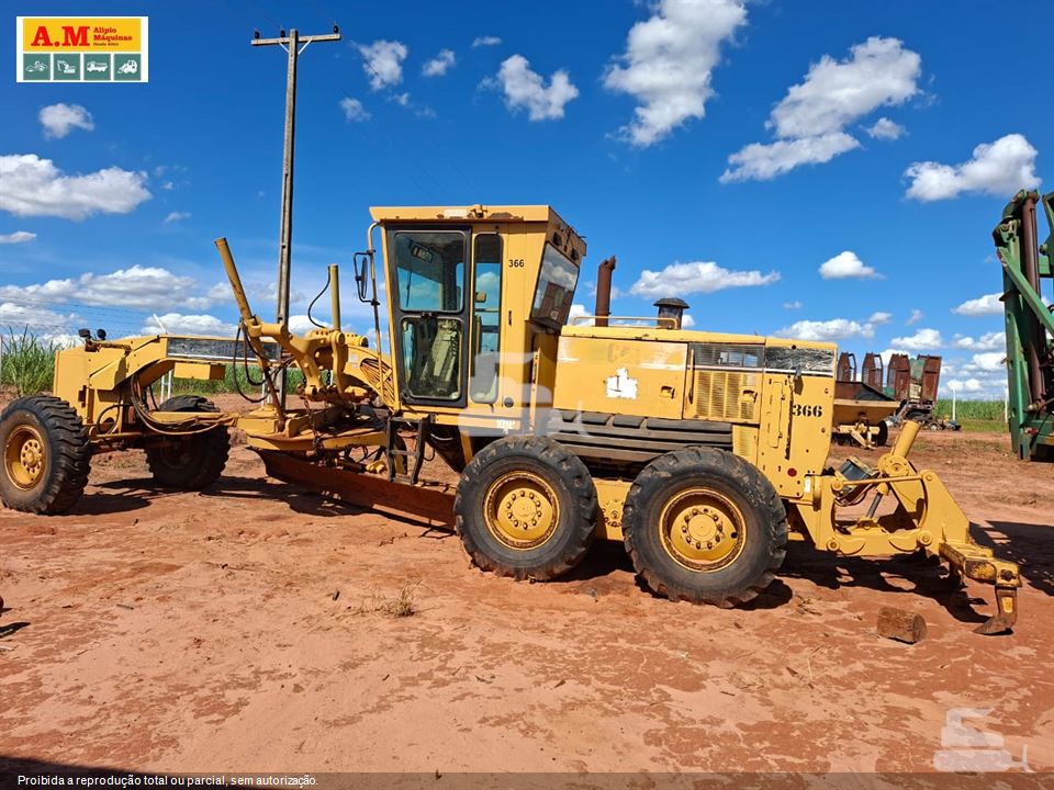 Motoniveladora Caterpillar 140H