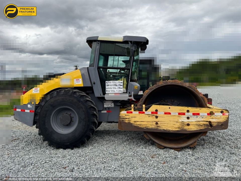 Rolo Compactador Dynapac CA250