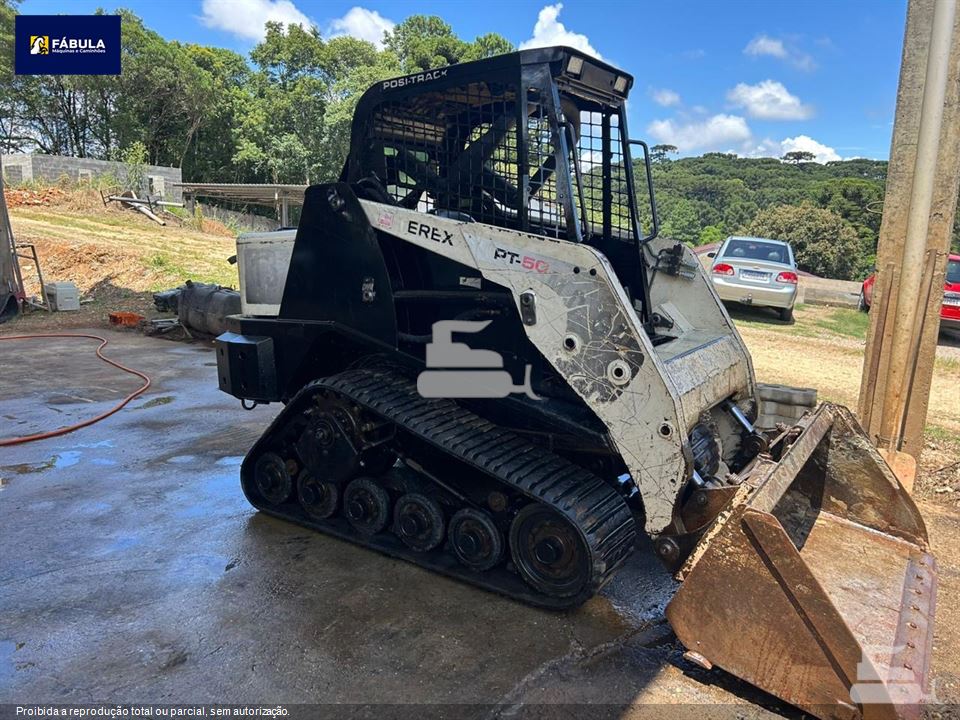 Mini-Carregadeira Terex PT50