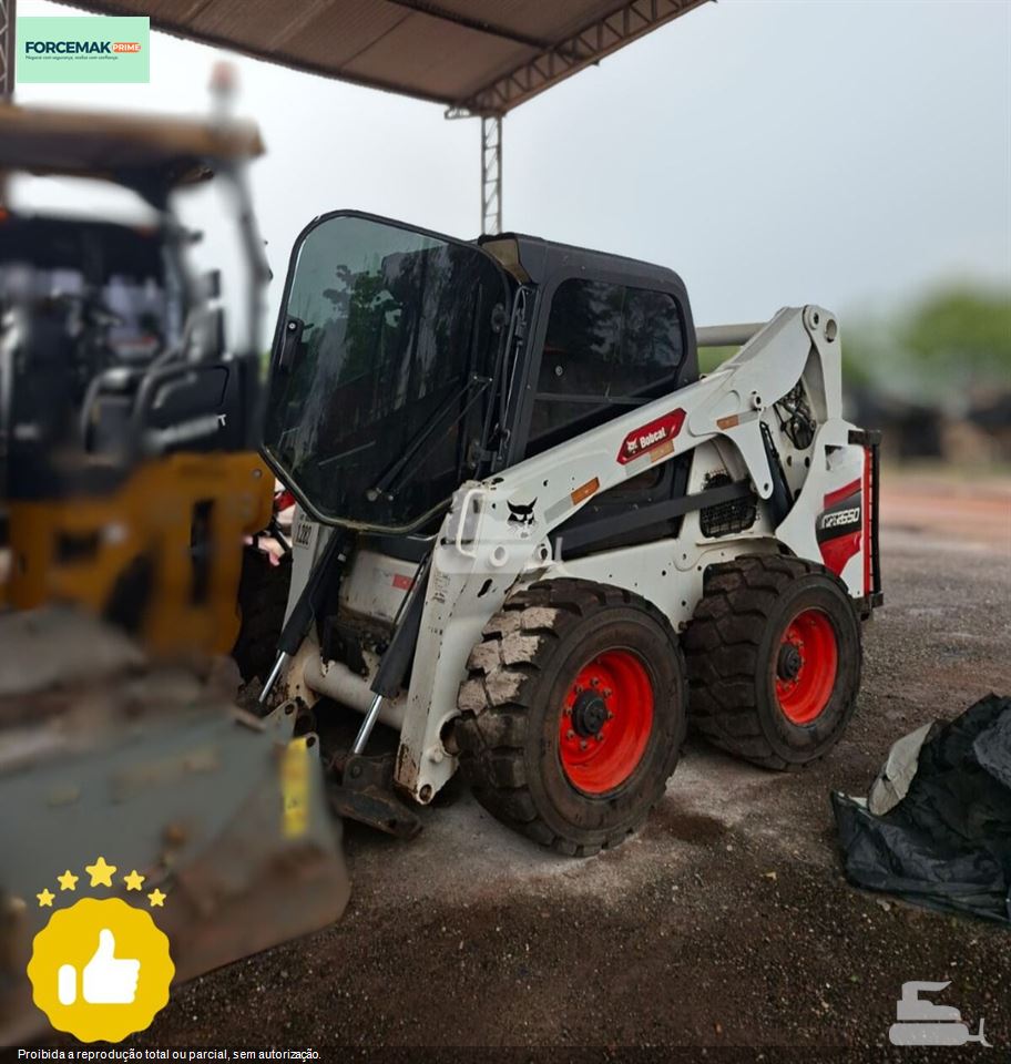 Mini-Carregadeira Bobcat S650