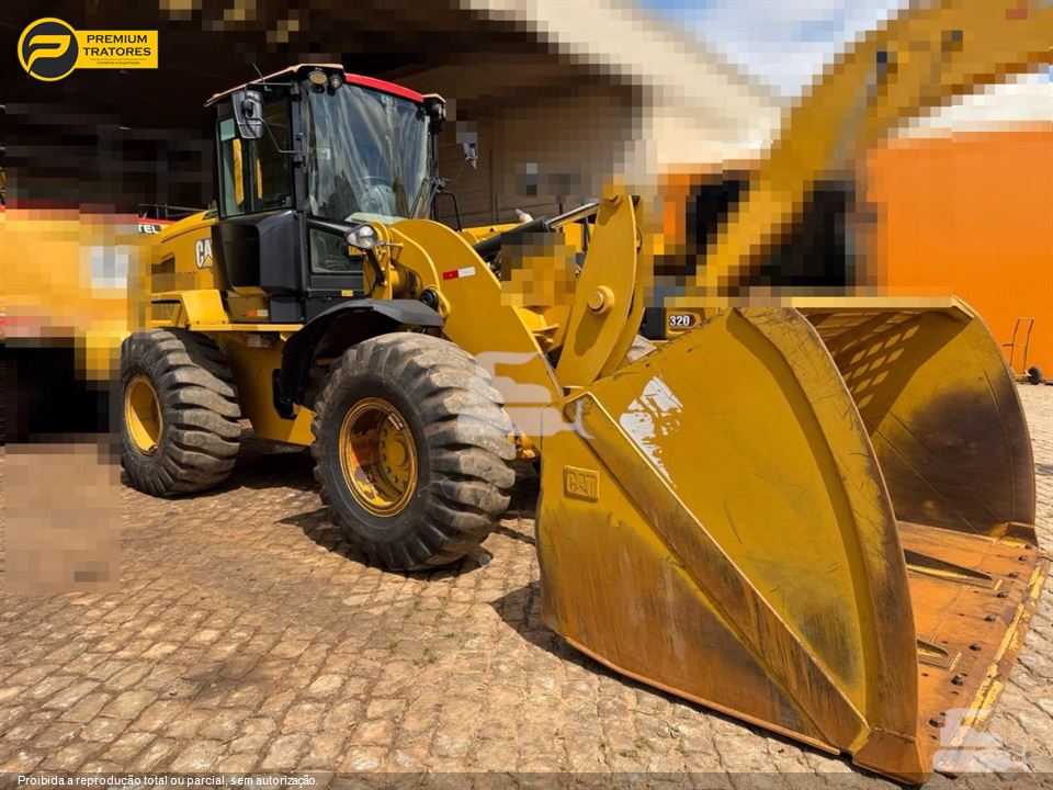 Pá Carregadeira Caterpillar 938K