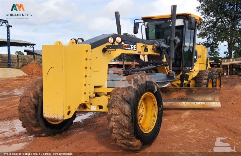 Motoniveladora John Deere 670G