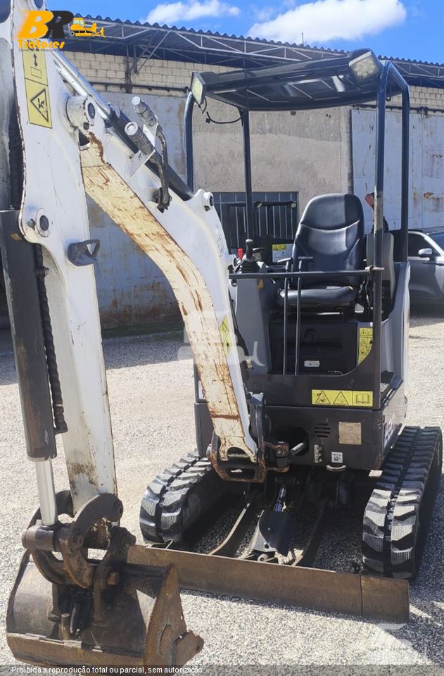 Mini-Escavadeira Bobcat E20Z