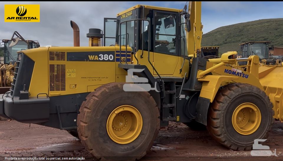 Pá Carregadeira Komatsu WA380