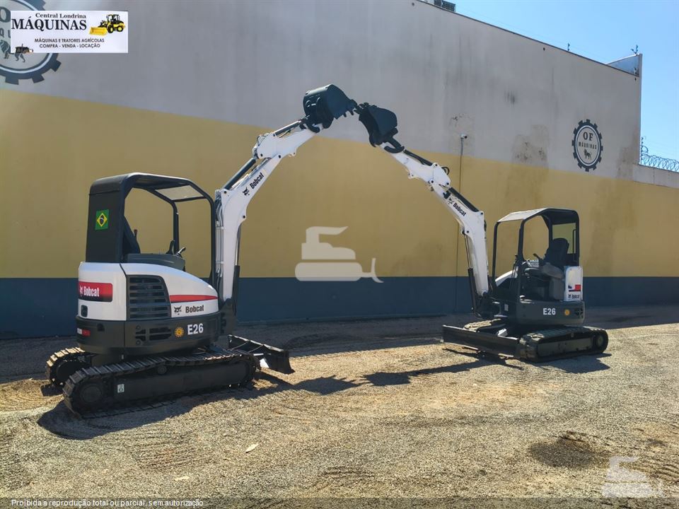 Mini-Escavadeira Bobcat E26