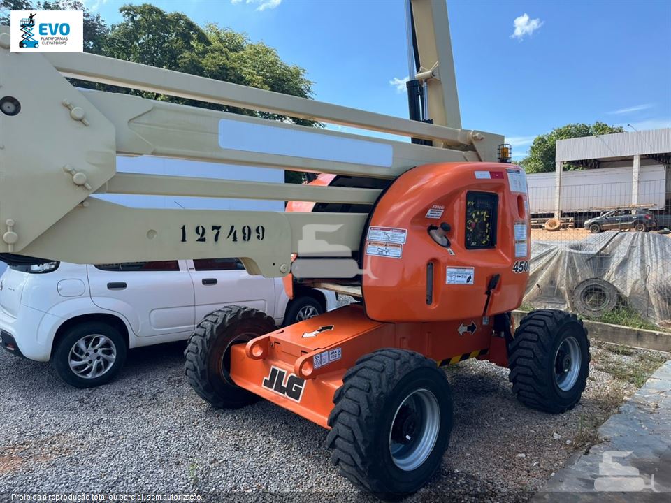 Plataforma Aérea (Elevatória) JLG 450 AJ