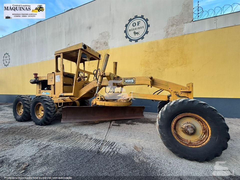 Motoniveladora Huber Warco 130M