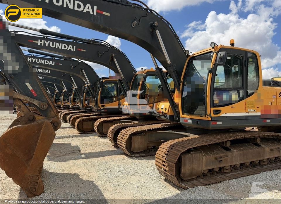 Escavadeira Hyundai R220LC-9S