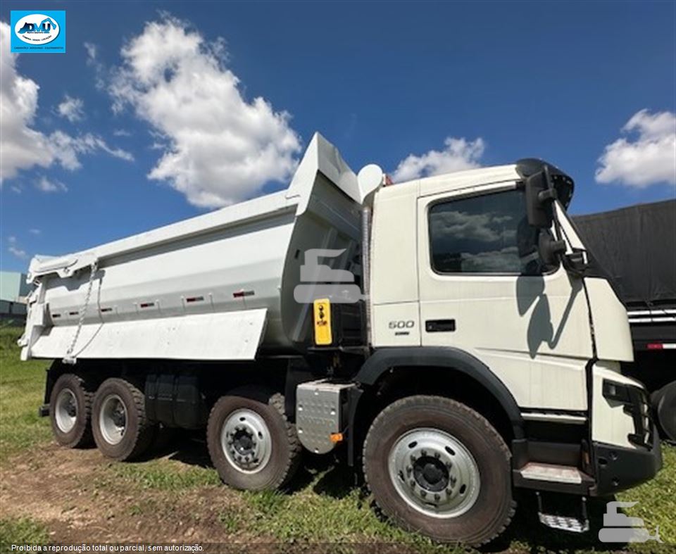 Caminhão Volvo FMX 500 8x4 2p (diesel) (e5)