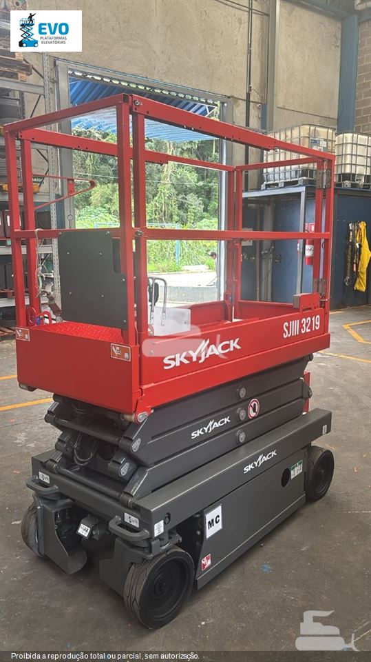 Plataforma Aérea (Elevatória) SkyJack SJ III 3219