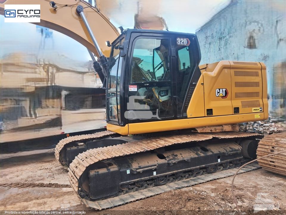 Escavadeira Caterpillar 320