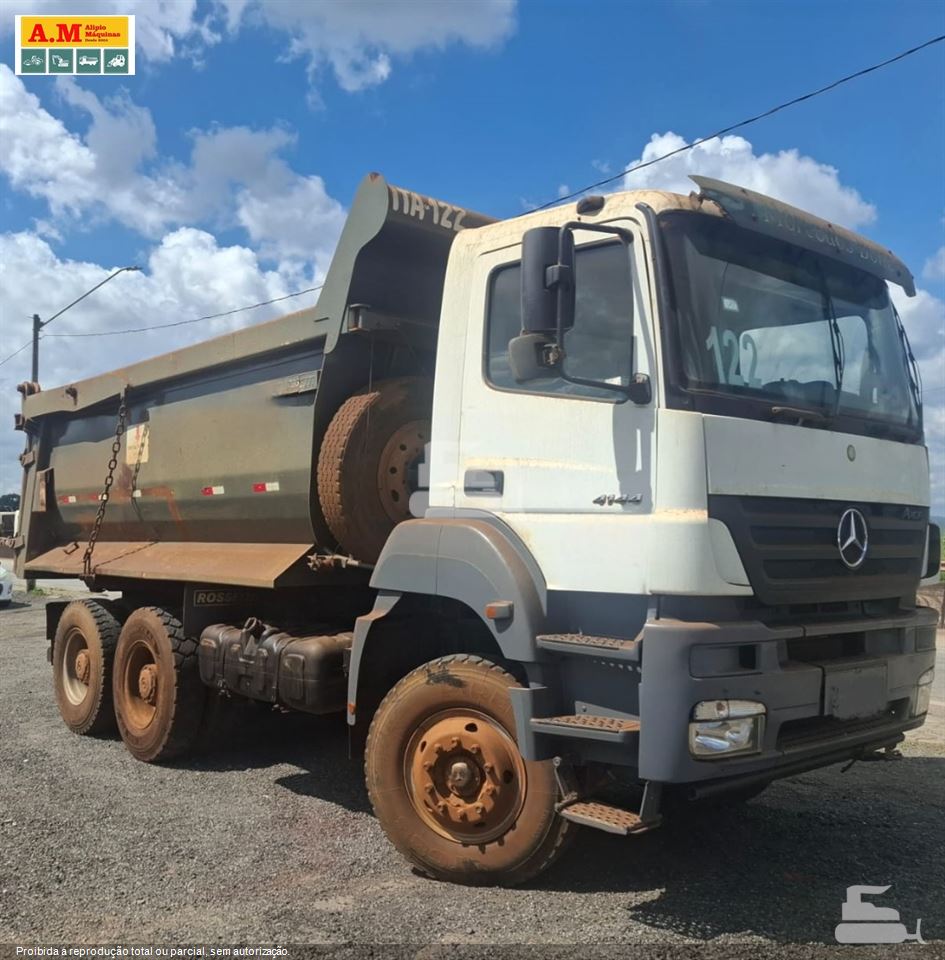 Caminhão Mercedes-Benz Axor 4144 K 6x4 2p (diesel)