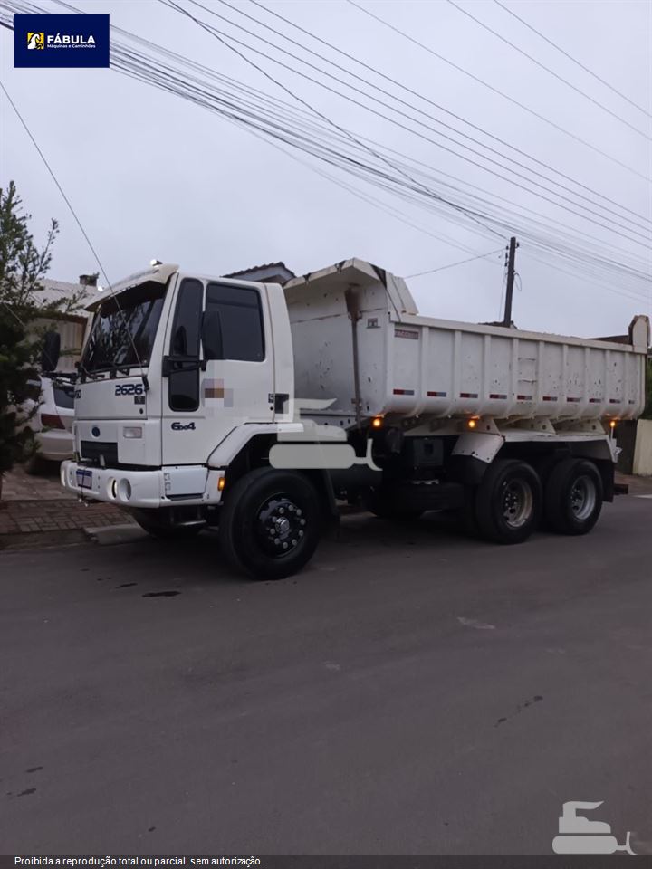 Caminhão Ford CARGO 2626 6x4 T 3-Eixos 2p (diesel)