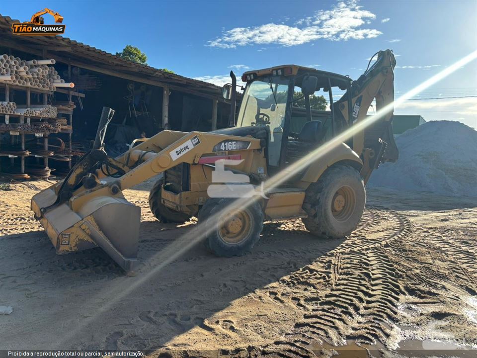 Retro Escavadeira Caterpillar 416E