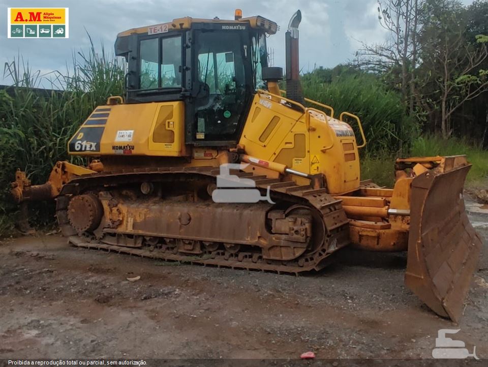 Trator de Esteira Komatsu D61-EX