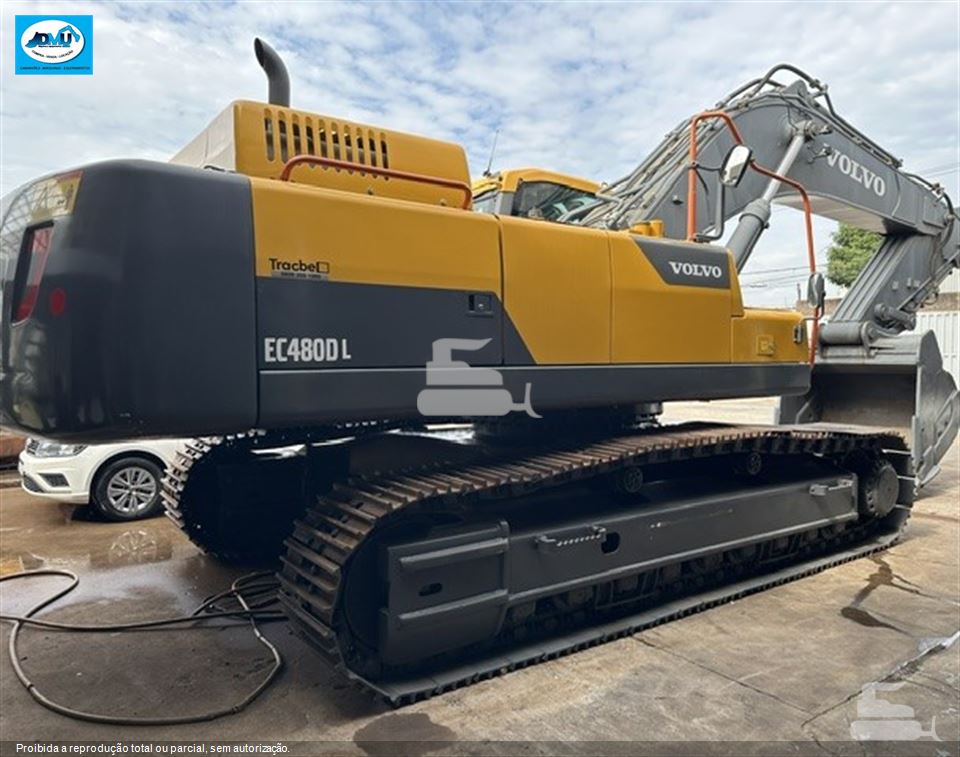 Escavadeira Volvo EC480DL