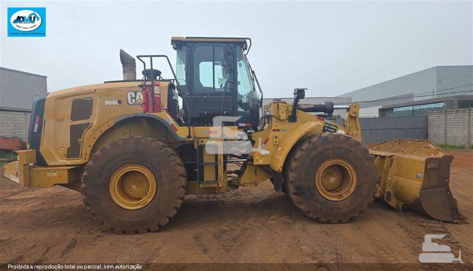 Pá Carregadeira Caterpillar 966L