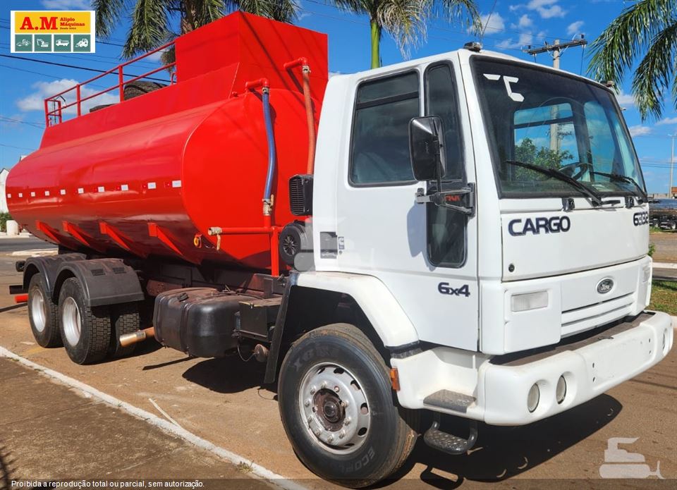 Caminhão Ford CARGO 6332 E 6x4 T 3-Eixos 2p (diesel)