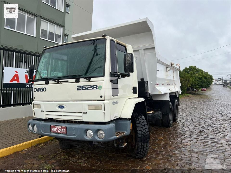 Caminhão Ford CARGO 2628 E 6x4 T 3-Eixos 2p (diesel)
