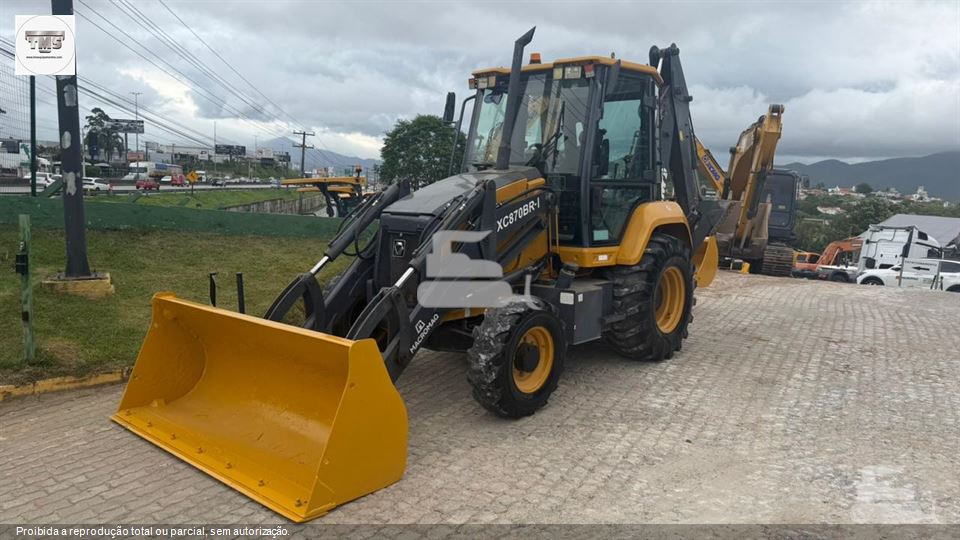 Retro Escavadeira XCMG XC870BR-I