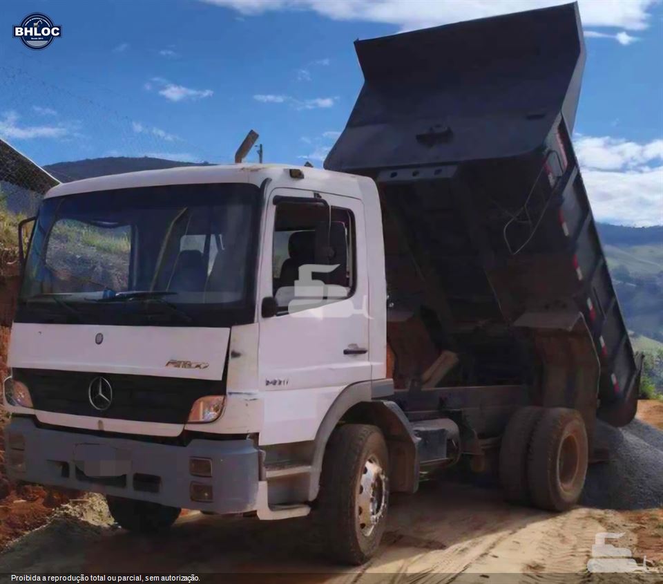Caminhão Mercedes-Benz Atego 1418 2p (diesel)