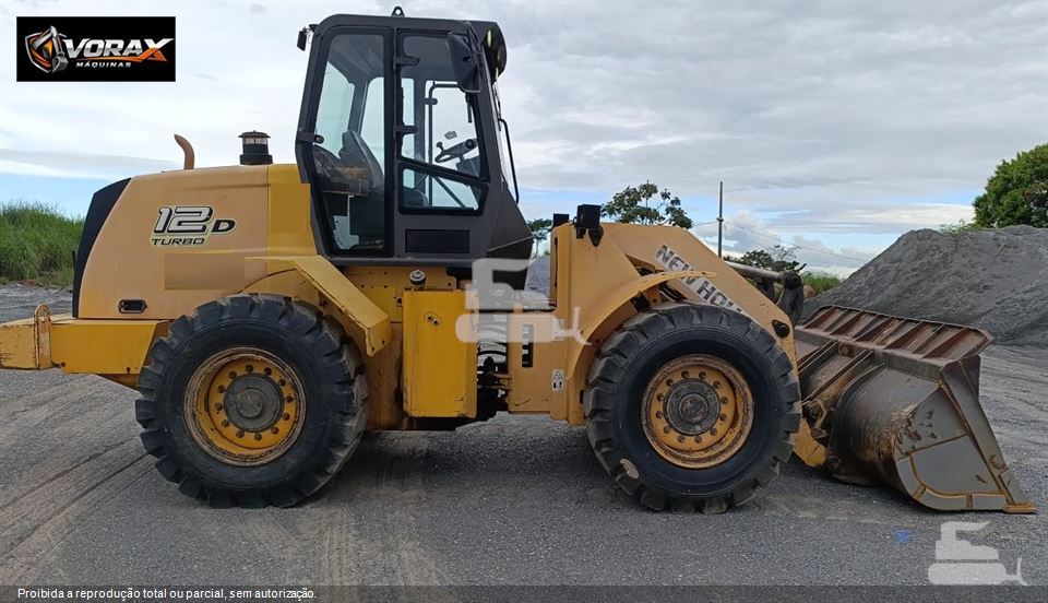 Pá Carregadeira New Holland 12D